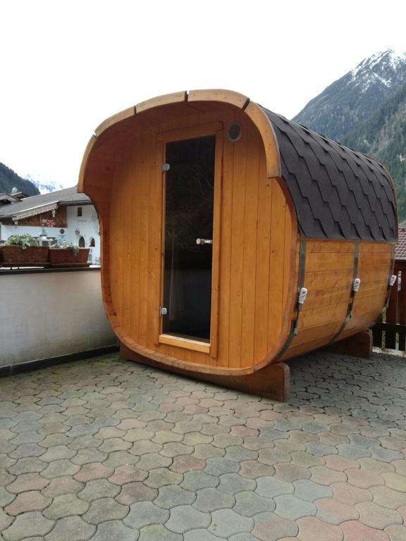 Haus Ferchl Hotel Neustift im Stubaital Exterior photo